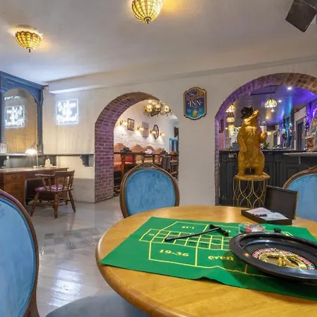 Villa Patriot Bar Hottub-sleeps30 Abbeyfeale